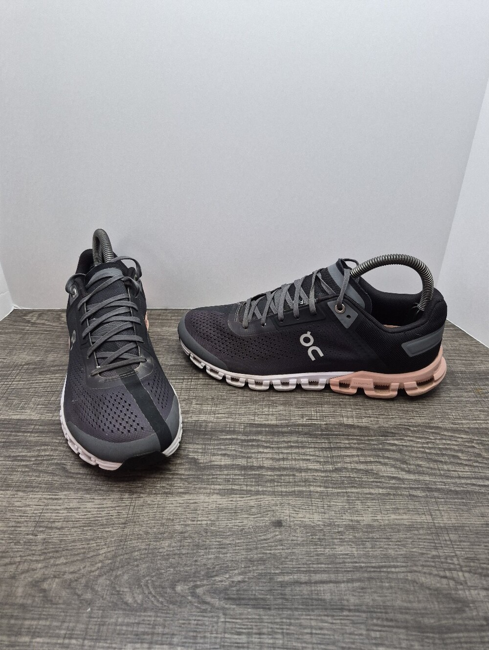 On Cloud Cloudflow Rock Rose Running Sneakers Shoes Women’s Size 7.5